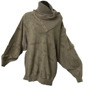 Organically grown M Cable Chunky Tight Knit Sweater Vintage Cowl Neck CabinCore